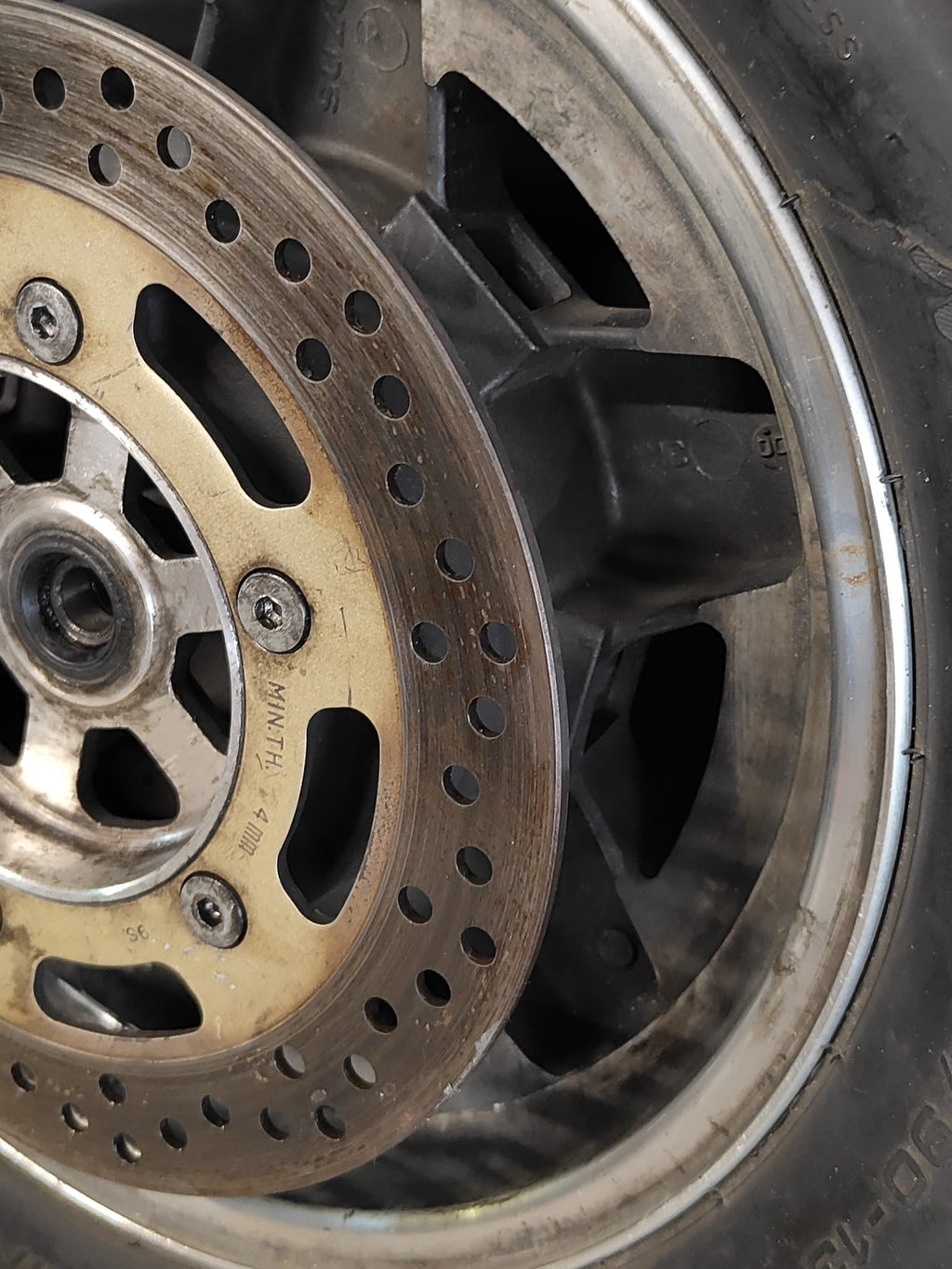Ruota completa Burgman 400 con disco