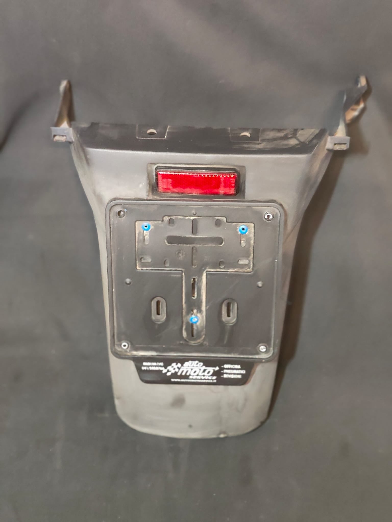 Portatarga Posteriore con Luce Stop - Suzuki Burgman 400