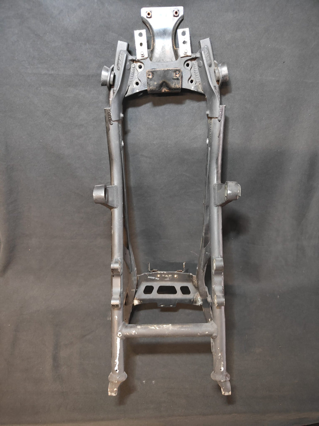 Telaio posteriore Triumph 1050 - dettaglio attacchi